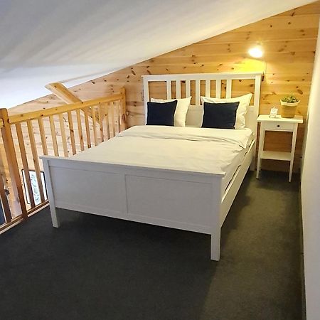 Babie Lato B&B Унеюв Екстер'єр фото